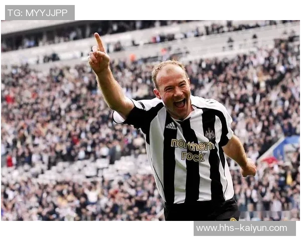 希勒:曼联仍不是争四球队,他们最终可能排在第7到第14之间 希勒:曼联仍不是争四球队,他们最终可能排在第7到第14之间